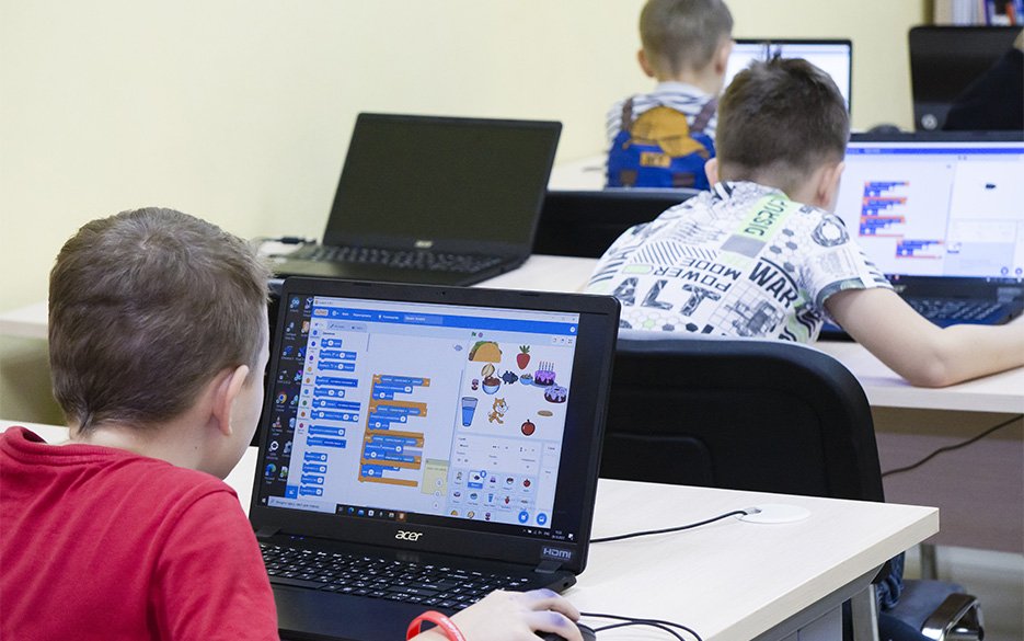 Scratch — лучший способ заинтересовать программированием младшего школьника